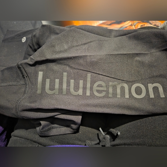 Align Short - Picture 3 of 5